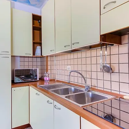 Vista Mare - Casa Con Terrazzo E Parcheggio Gratuito *